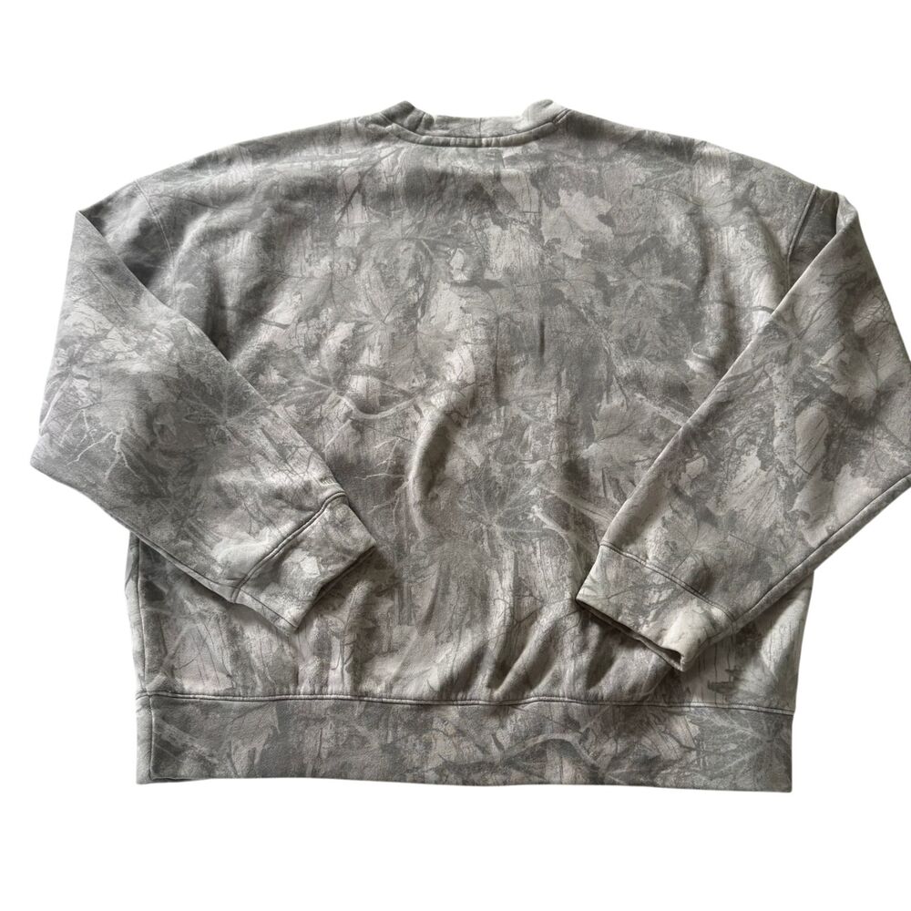 Hollister Boxy Fit Camo Crewneck Sweatshirt Gray Woodland Pullover Size Large - Picture 2 of 3